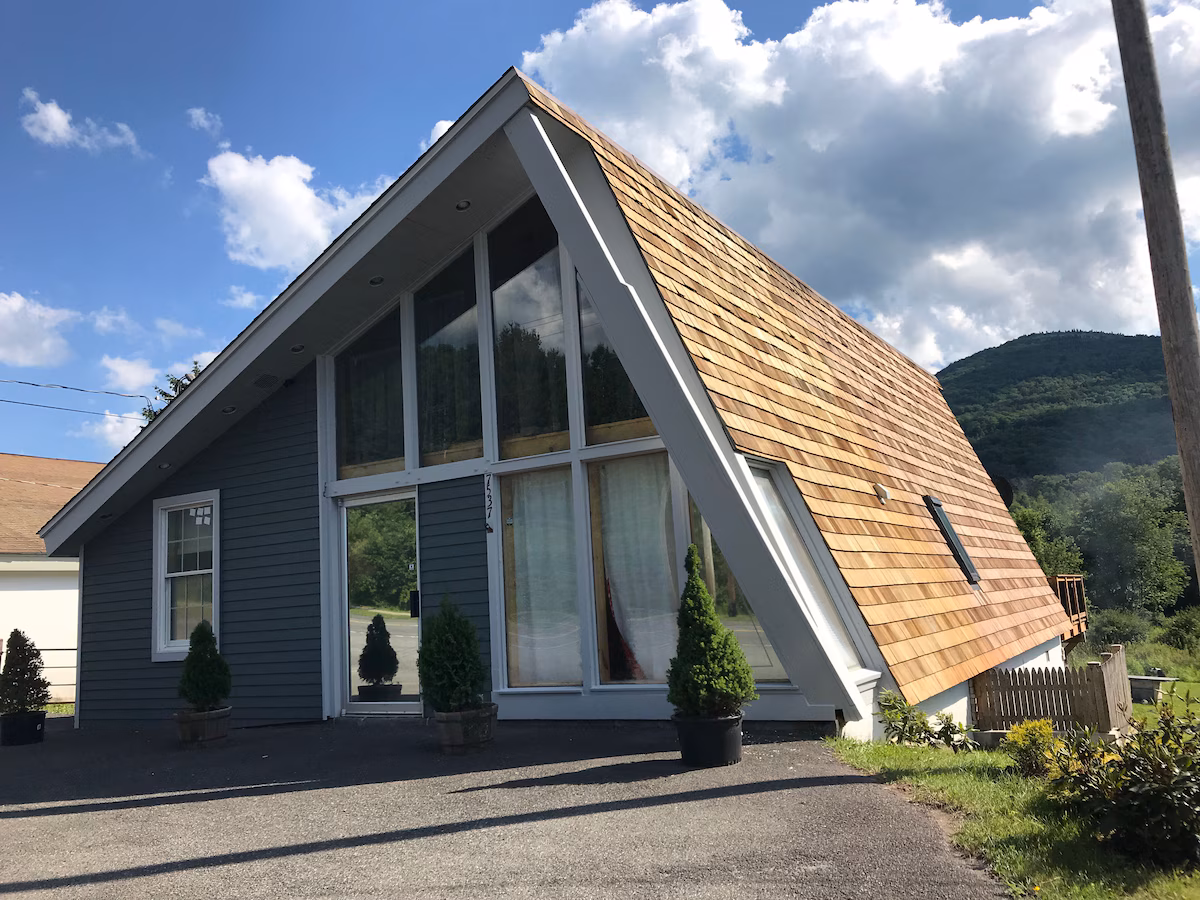Exterior view of The Hunter Mountain House